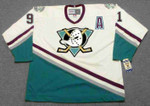 SERGEI FEDOROV Anaheim Mighty Ducks 2005 Away CCM NHL Vintage Throwback Jersey - FRONT