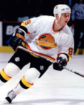 ALEXANDER MOGILNY Vancouver Canucks 1996 CCM Vintage Home NHL Hockey Jersey