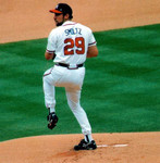 JOHN SMOLTZ Atlanta Braves 1995 Home Majestic Throwback Baseball Jersey - ACTION