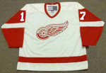 BRETT HULL Detroit Red Wings 2002 Home CCM Throwback Hockey Jersey - FRONT