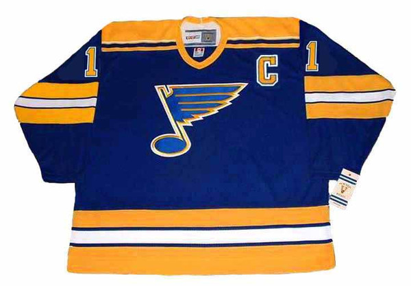 NHL BLUES HOCKEY ピステ プルオーバー CCM 古着 NHL BLUES HOCKEY ピステ プルオーバー CCM 古着 - メルカリ