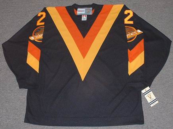 TIGER WILLIAMS Vancouver Canucks 1983 CCM Throwback NHL Hockey Jersey