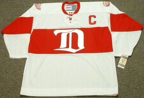 NICKLAS LIDSTROM Detroit Red Wings 1920's CCM Vintage Throwback