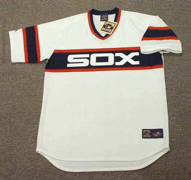 BOBBY THIGPEN  Chicago White Sox 1986 Home Majestic Throwback Baseball  Jersey