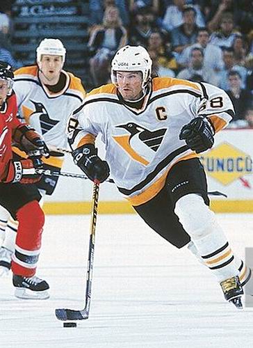 CCM JAROMIR JAGR Pittsburgh Penguins 1998 Vintage Home Hockey Jersey