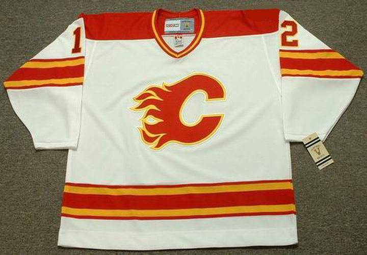 Calgary Flames THROWBACK Jarome Iginla HOCKEY Jersey 