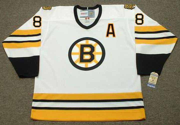 NHL Boston Bruins Pooh Bear CCM MADE IN CANADA NHL Hockey Jersey