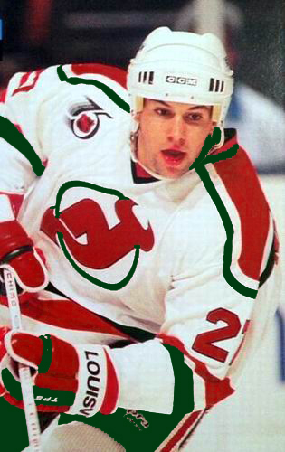 Devils give Scott Niedermayer a rare honor for a classic career 