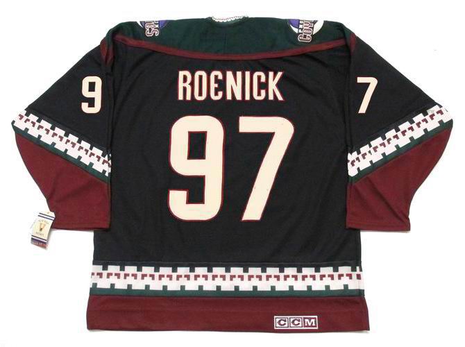 Coyotes planning 1996 throwback jersey —