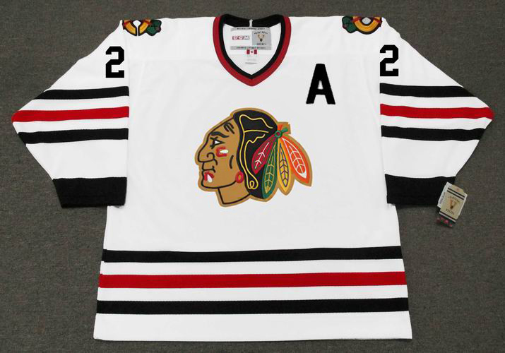 Vintage NHL x Bud Light Chicago Blackhawks T-Shirt - Size L – eKONIQ