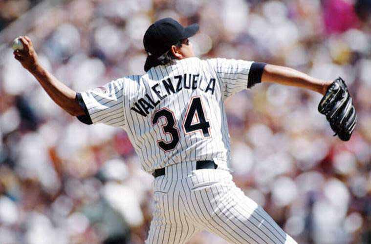 FERNANDO VALENZUELA  San Diego Padres 1996 Home Majestic Throwback  Baseball Jersey