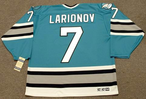 A 90's hockey 💎 featuring a patch for a game that never happened 🦈 1995  Igor Larionov San Jose Sharks CCM NHL Jersey Size Large 🏒🥅 Skate…