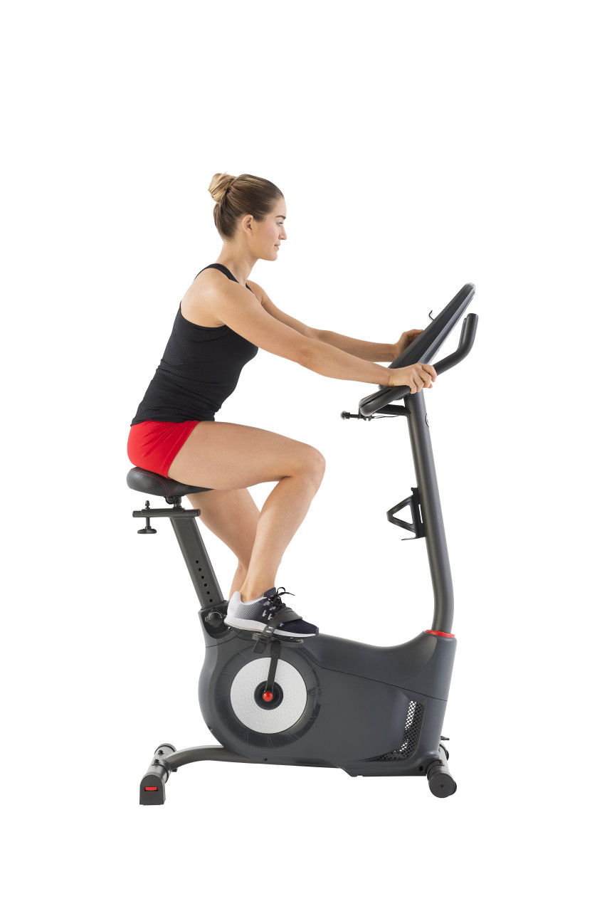 SCHWINN 570U UPRIGHT EXERCISE BIKE