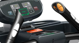 COMMERCIAL TREADMILL