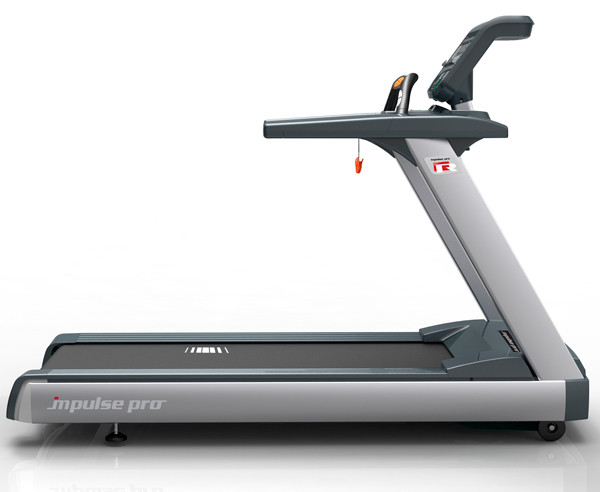 COMMERCIAL TREADMILL