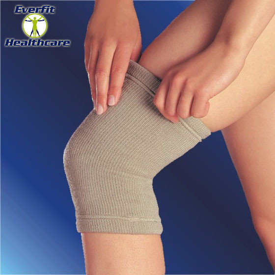 D WICKS LOW COMPRESSION MAGNETIC KNEE SUPPORT