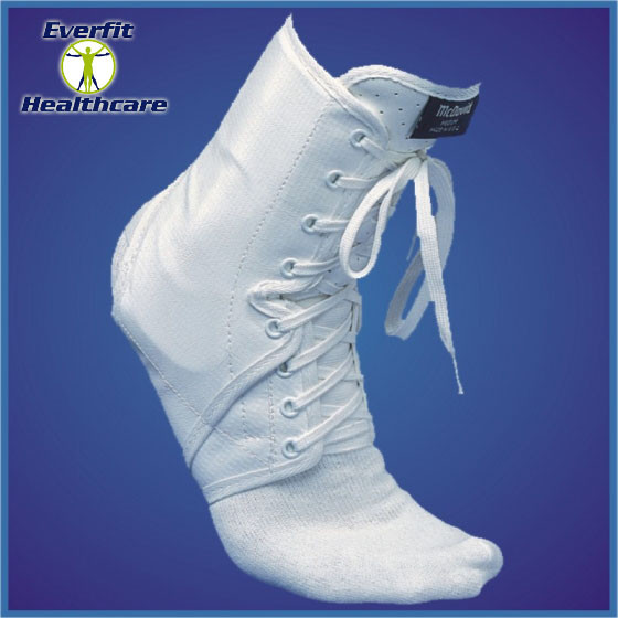 McDavid Deluxe Laced Ankle Guard