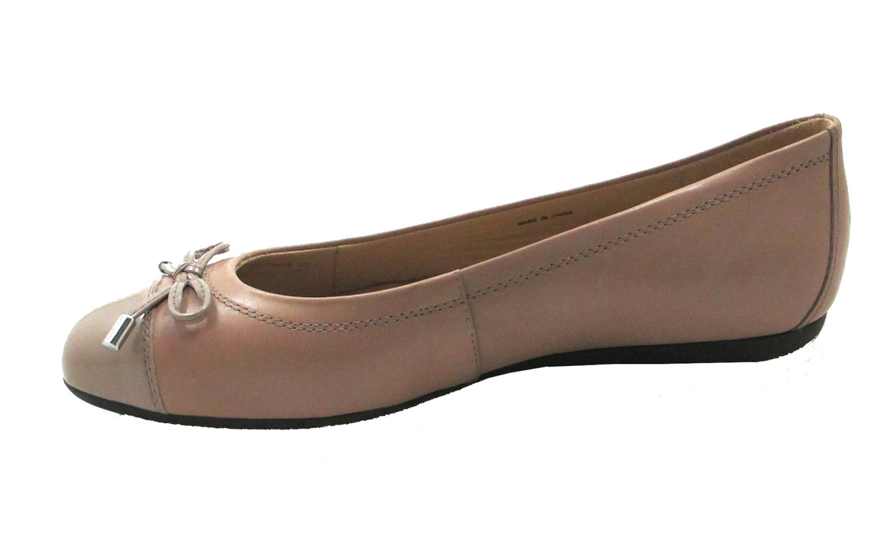 Respira Dlola L - Nappa Patent Leather Flat Ballet shoes in Grey or Black