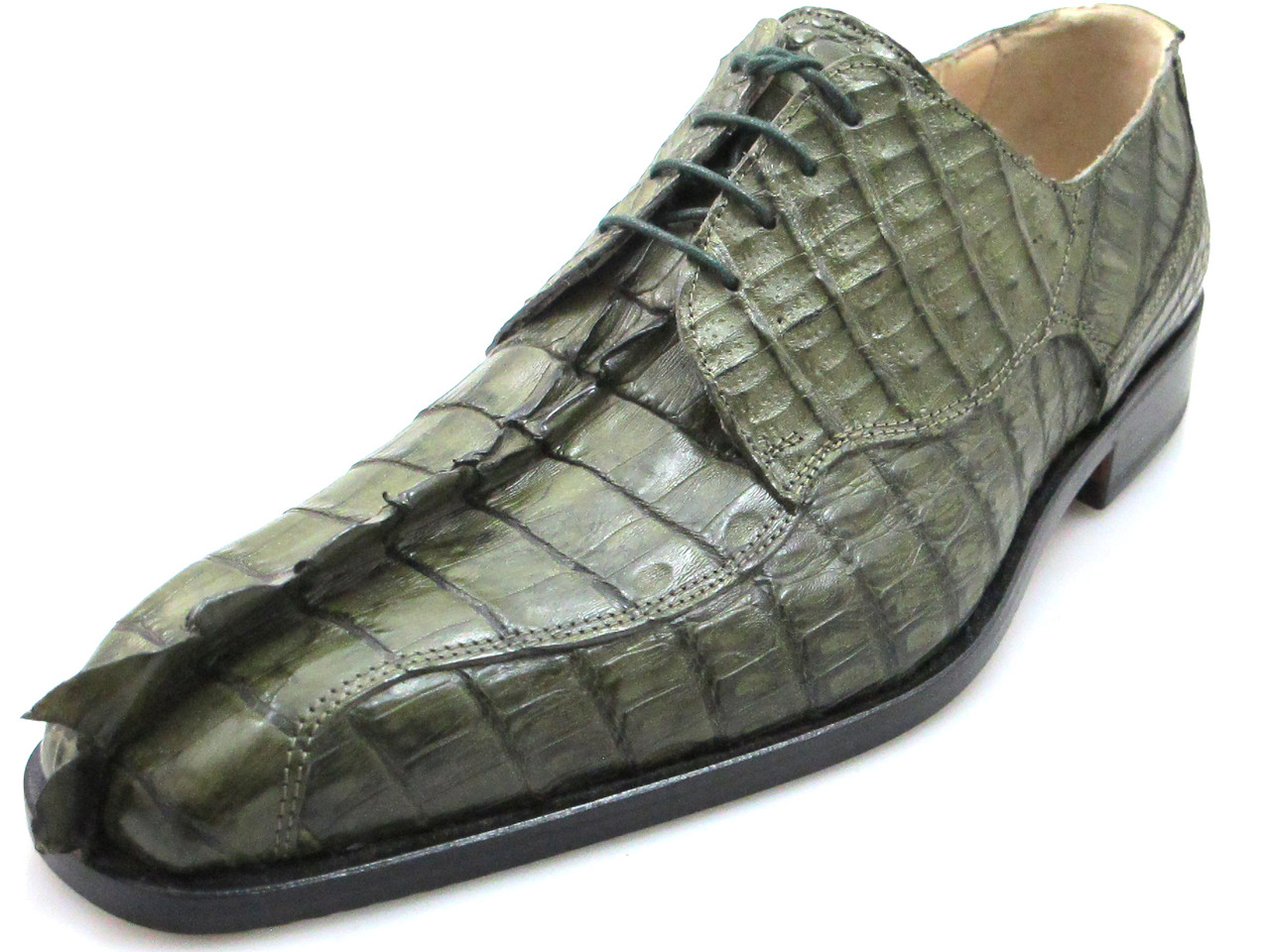 green alligator shoes