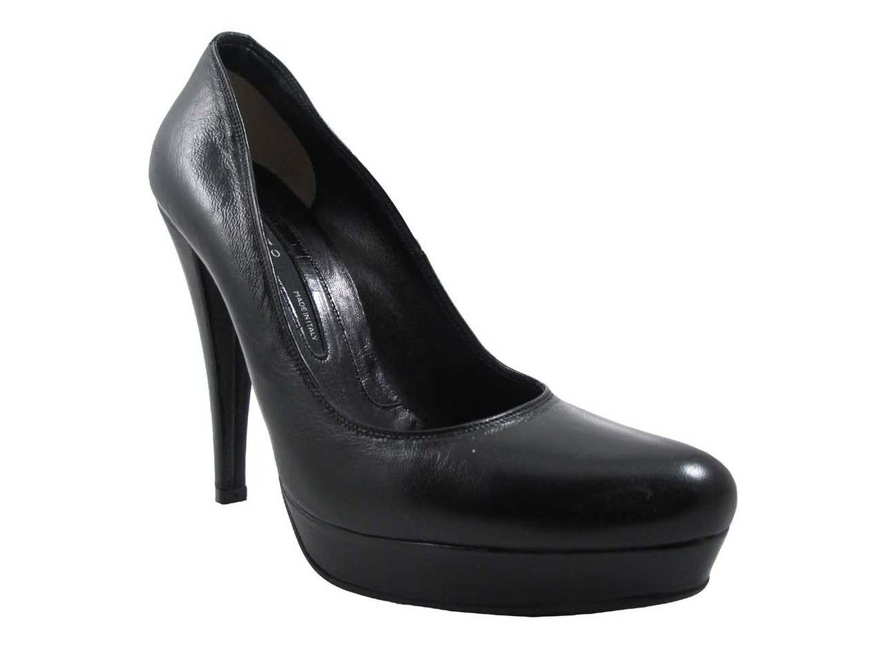hidden platform pumps