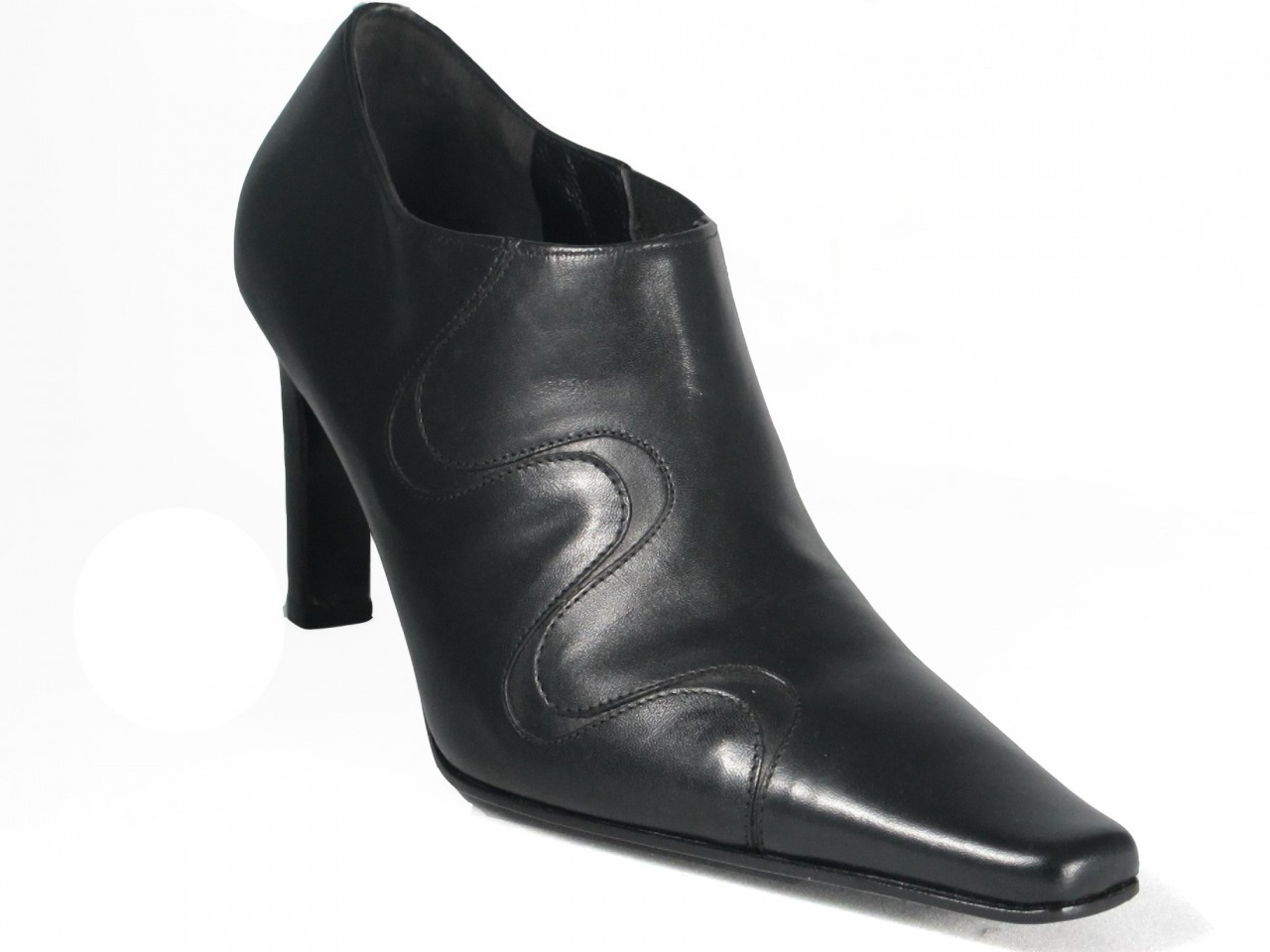 via spiga black booties