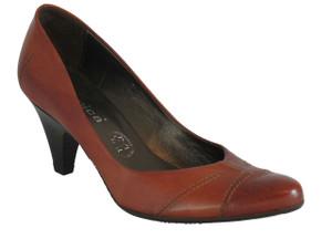 Women's Lamica Syria Italian Leather Low Heel Shoes