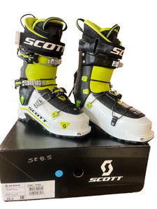 Scott Cosmos Tour Ski Boot sz 26.5