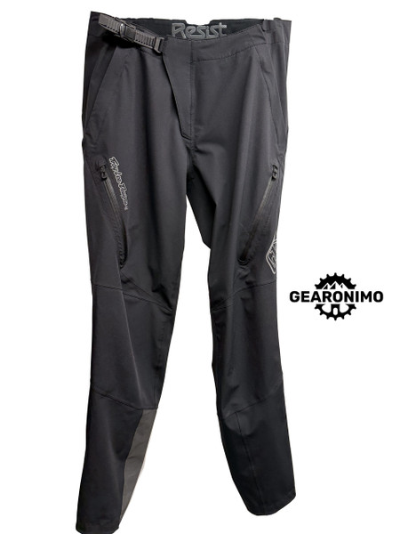 Troy Lee design Mountain bike pants -Sz 32 (broken clip still functions)