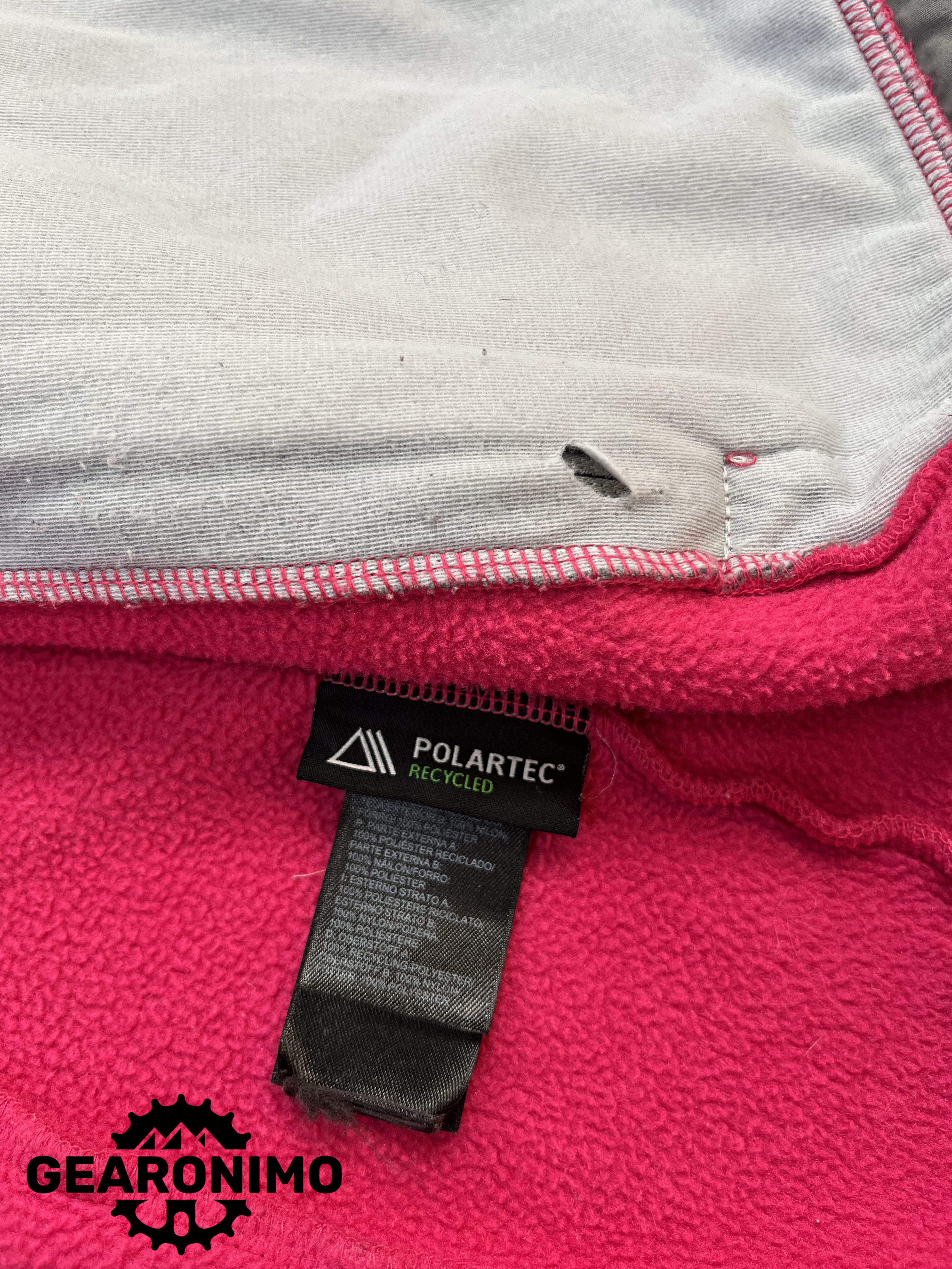 There is a slight rip on the inside of the pocket by the zipper.