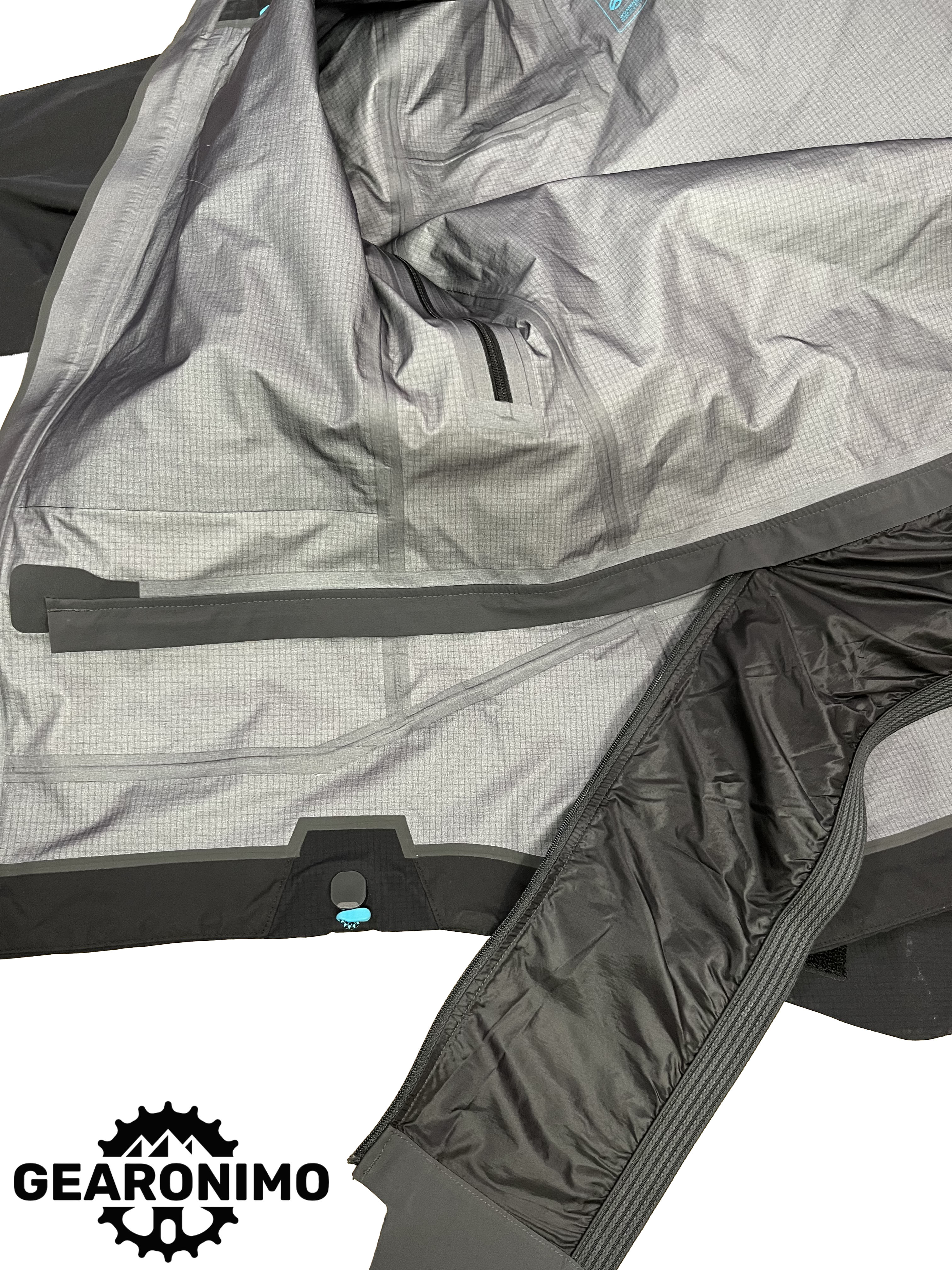 The North Face Summit Series Shell Jacket- Women's Medium