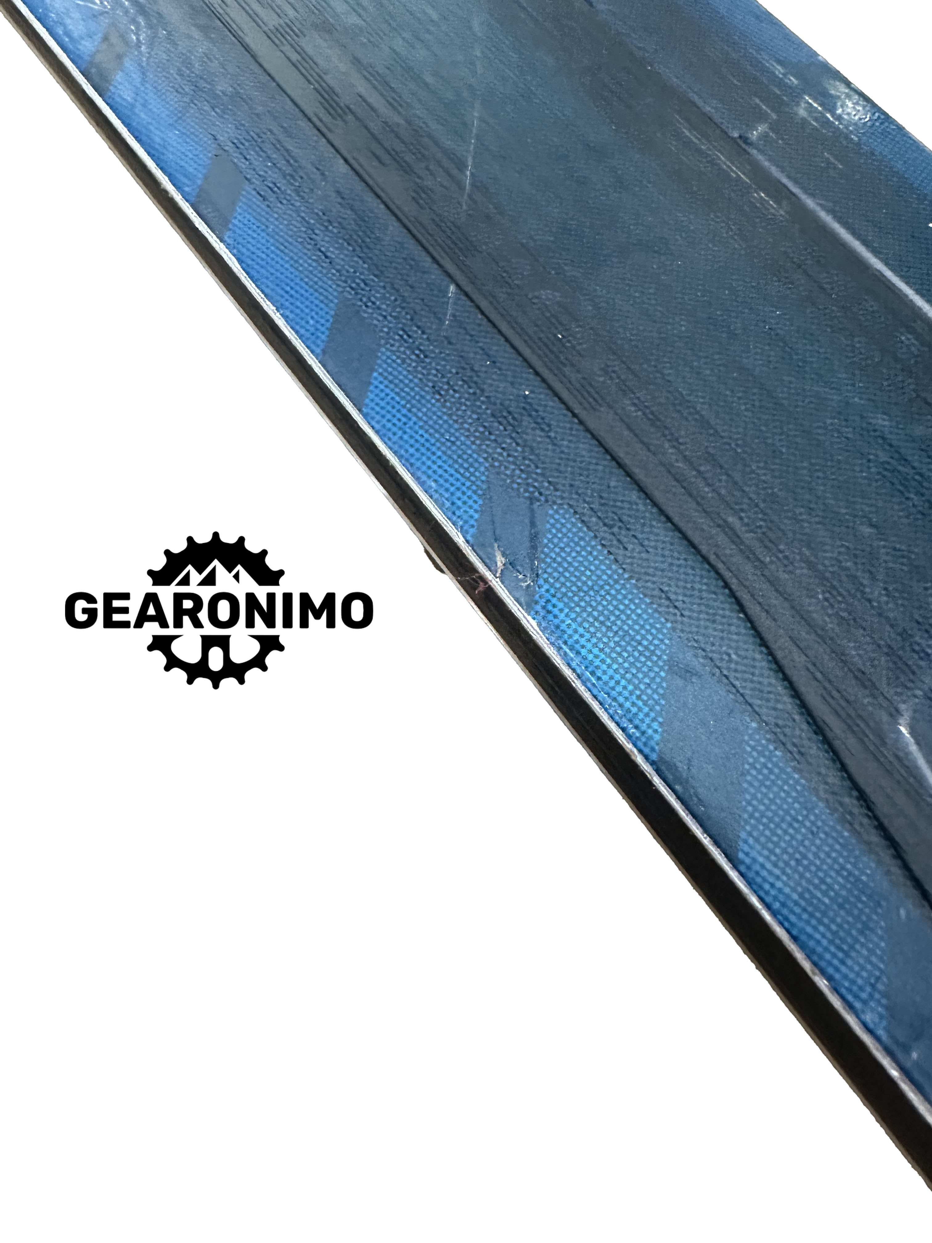 Volkl Kendo 88 With Salomon M11 Bindings – 177cm