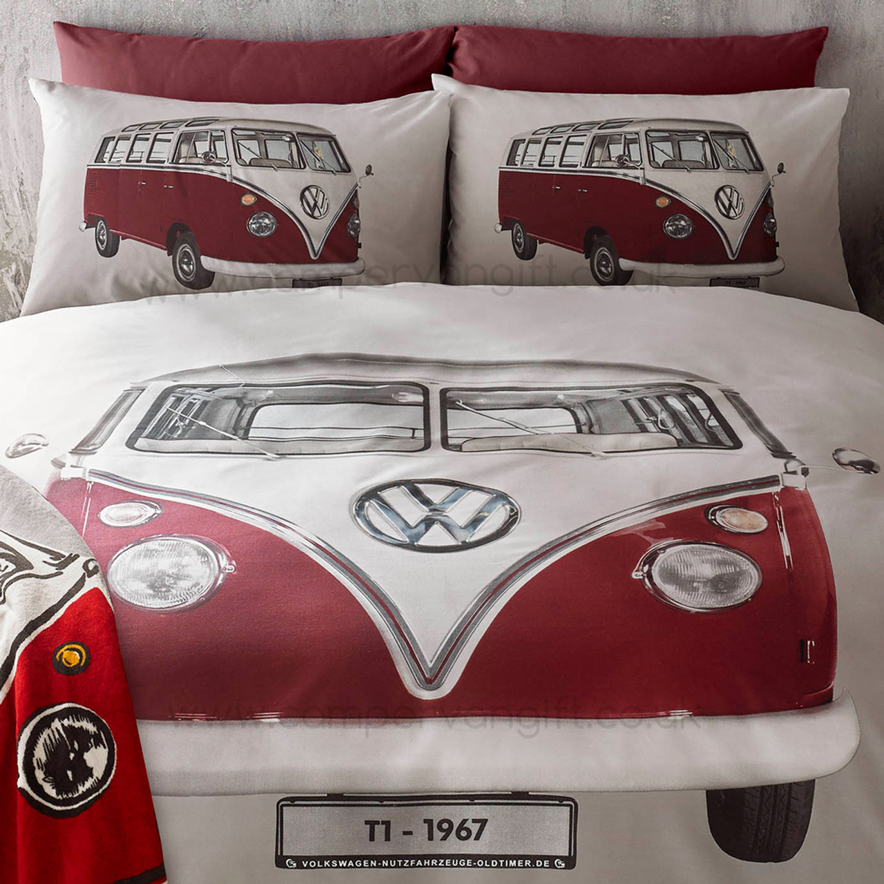 Volkswagen Red Campervan On Tour Duvet And Pillow Case Set Sleep