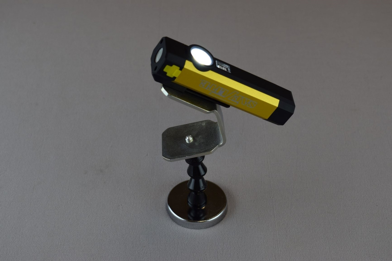 2304-0001 Saf-T-Lite STUB™ Compact 3-in-1 Worklight NOT included.