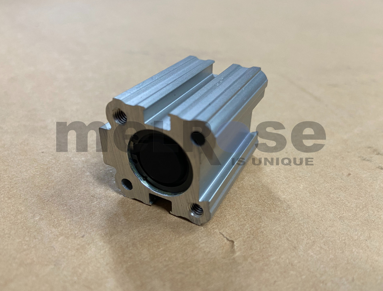 1251041005 Challenger Air Cylinder, Lock Release