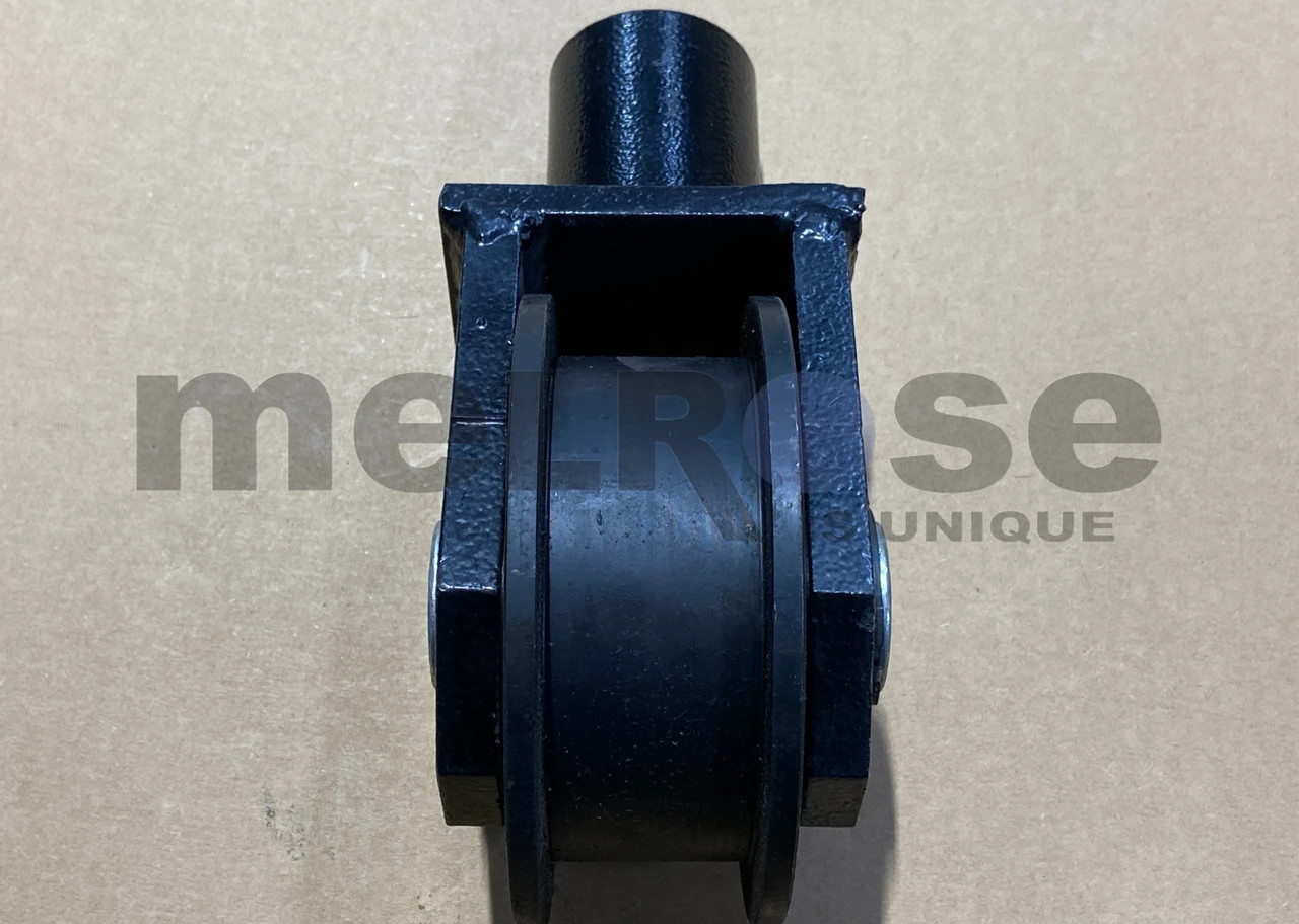 B31033 Challenger Cylinder Rod End Assy.