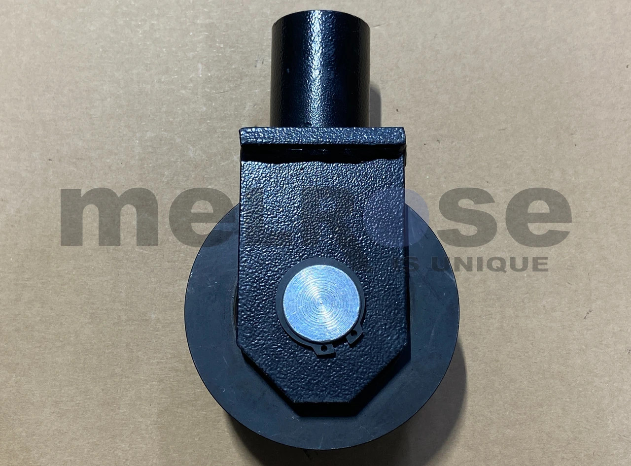 B31033 Challenger Cylinder Rod End Assy.