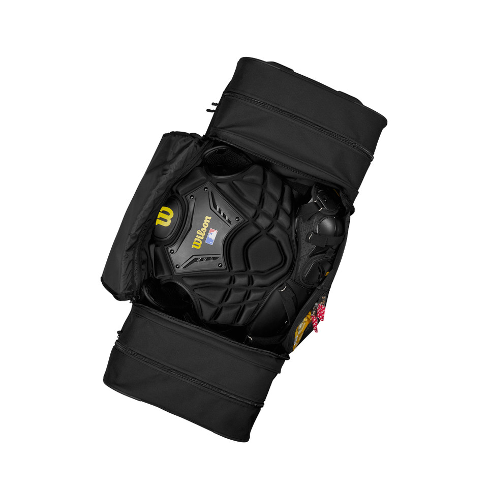 Wilson V2 Baseball/Softball Umpire Bag Wilson V2 Baseball/Softball Umpire Bag