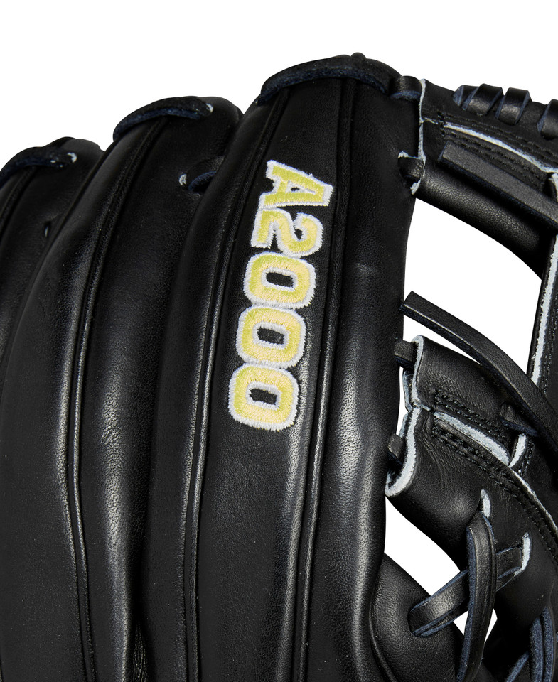 Wilson A2000 Classic Series Black 11.75 Inch 1975 Baseball Glove