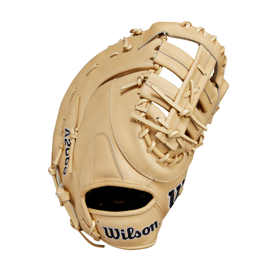Wilson A2000 Classic Series Blonde 12.5 Inch 1679 Baseball First Base Mitt