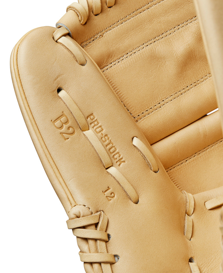 Wilson A2000 Classic Series Blonde 12 Inch B2 Baseball Glove