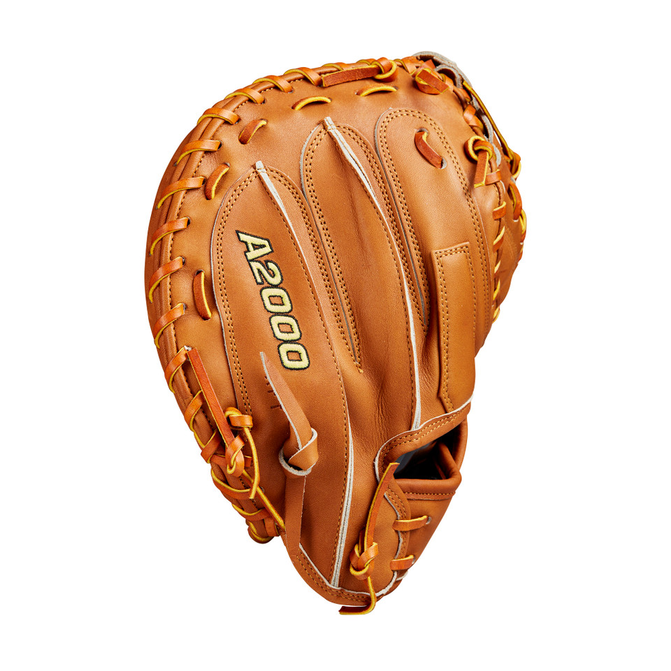 Wilson A2000 Classic Series Saddle Tan 33.5 Inch M23 Baseball Catcher's Mitt