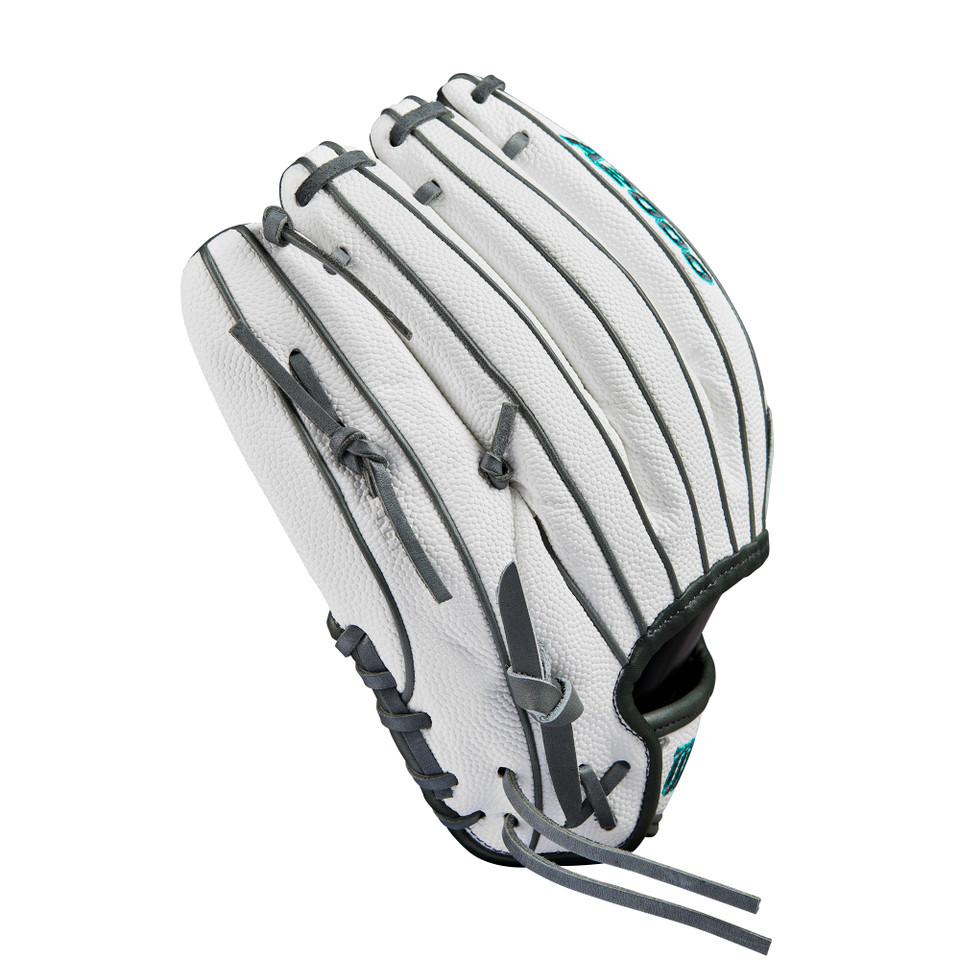 Wilson 2025 A2000 Classic Series 11.75 Inch H75 Fastpitch Softball Glove