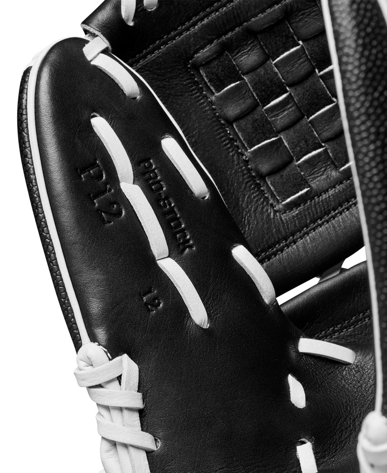 Wilson 2025 A2000 Classic Series 12 Inch P12 Fastpitch Softball Glove