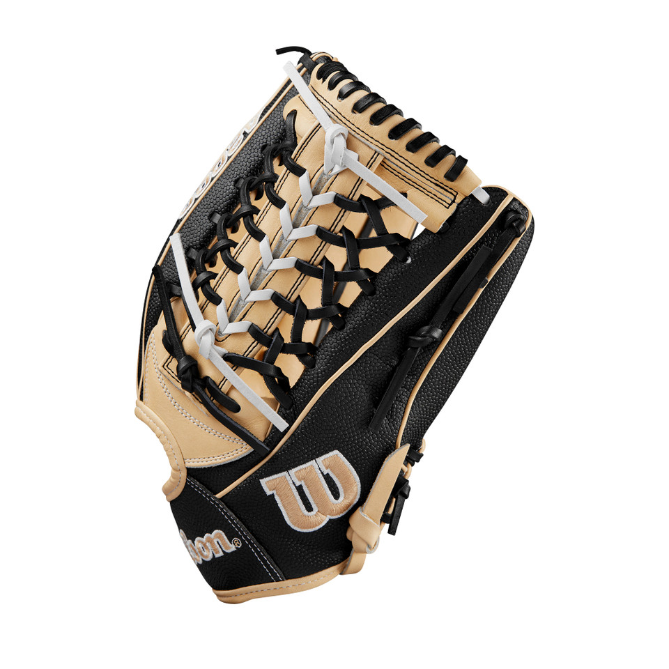 Wilson 2025 A2000 Classic Series 12.5 Inch T125 Fastpitch Softball Glove