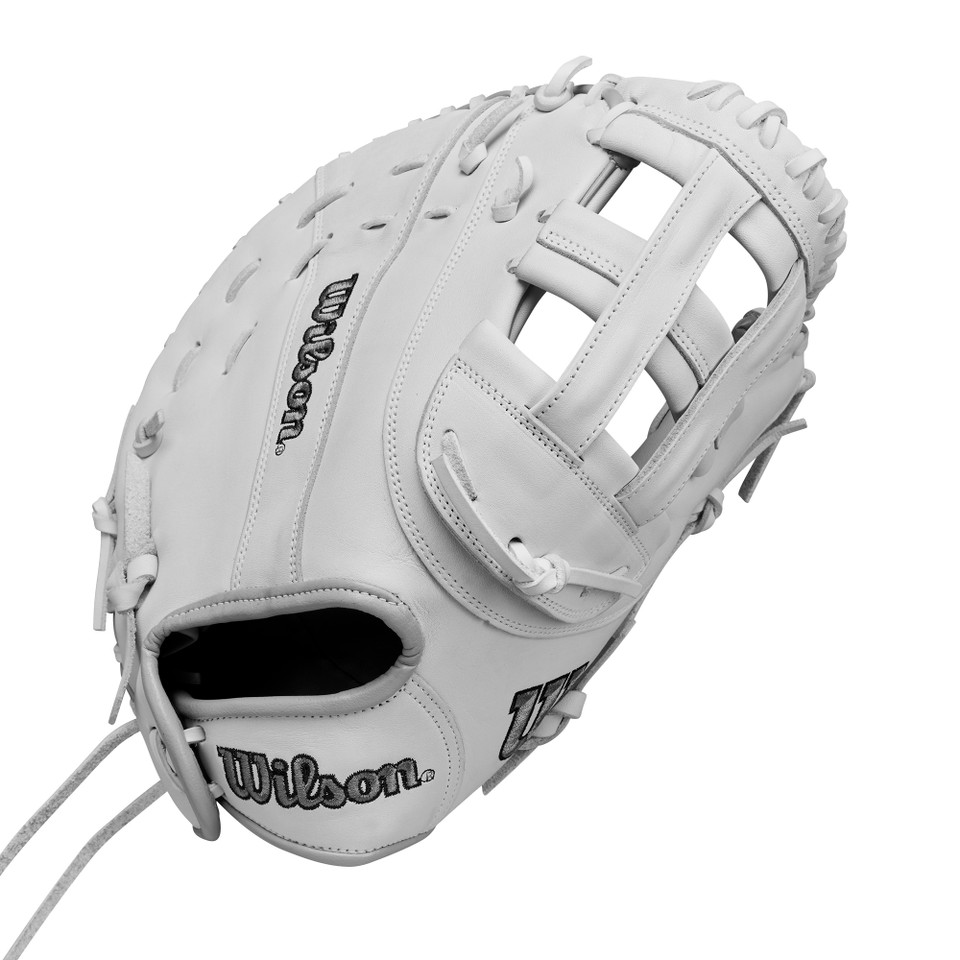 Wilson 2025 A1000 Series 12.5 Inch 1620 Fastpitch Softball First Base Mitt