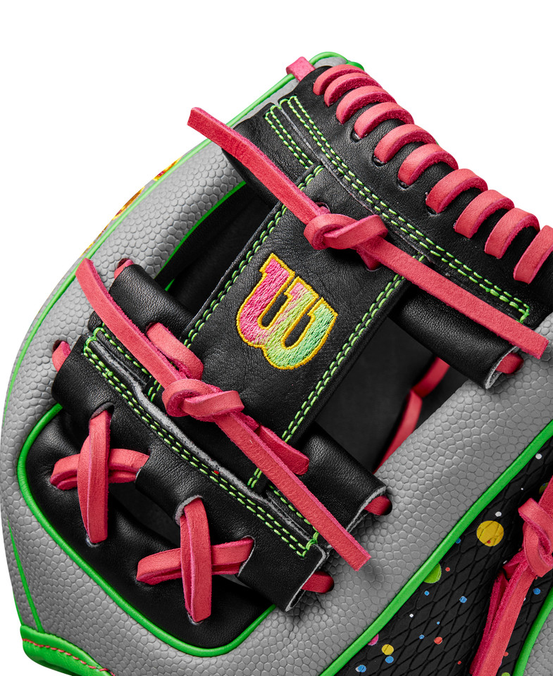 Wilson 2024 Winter A2000 SuperSkin 11.5 Inch 1786SS Baseball Glove