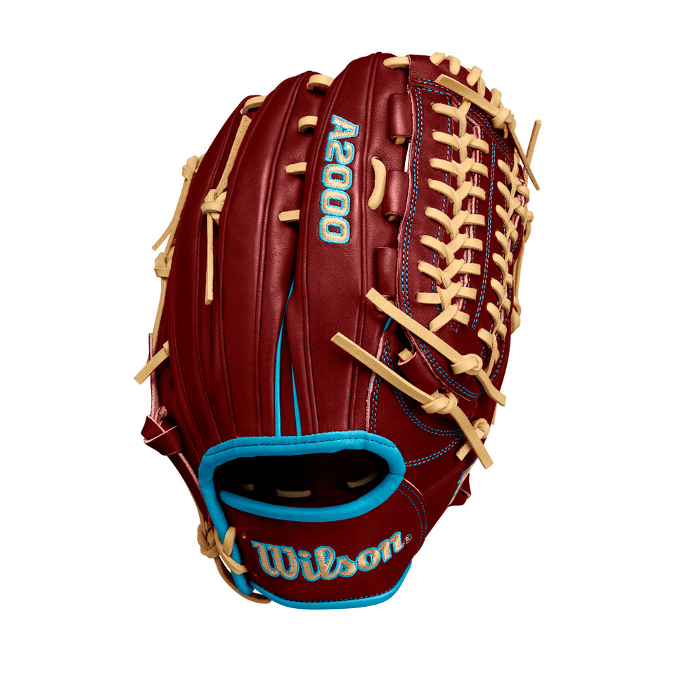 Wilson 2024 Winter A2000 Series 11.75 Inch D33 Baseball Glove