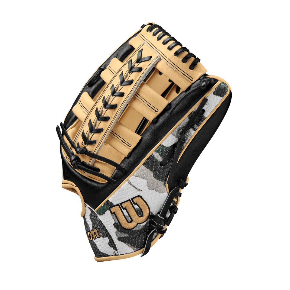 Wilson 2024 Winter A2000 SuperSkin 12.75 Inch 1810 Baseball Glove