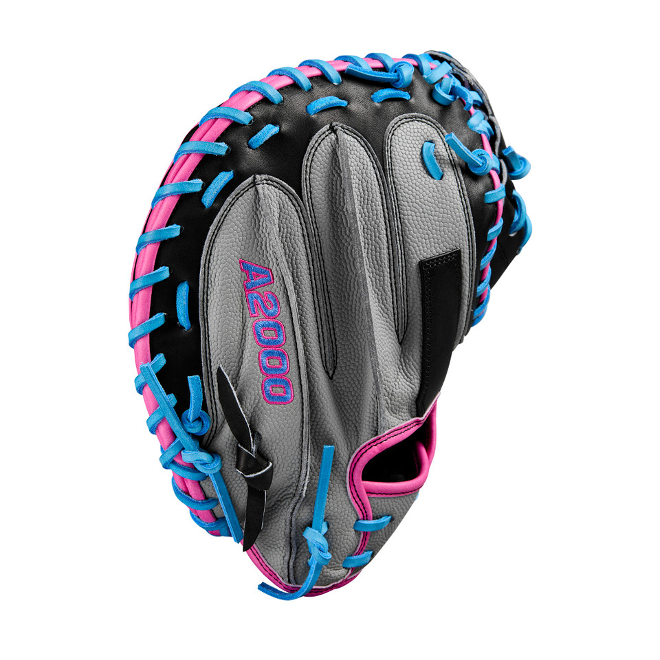 Wilson 2025 Spring A2000 Series 33.5 Inch M23 Baseball Catcher's Mitt