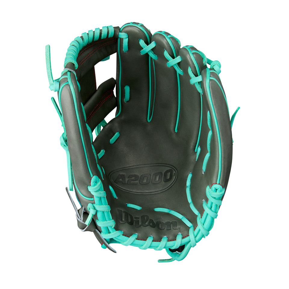 Wilson 2025 Summer A2000 Series 11.75 Inch 1975 Baseball Glove